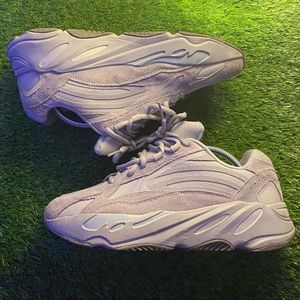 Yeezy 700 V2 Hospital Blue